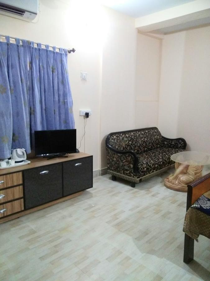 Bed and Breakfast Kollolini Calcutta  Esterno foto